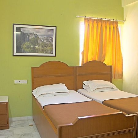 Shreeji Service Apartment Vadodara Dış mekan fotoğraf