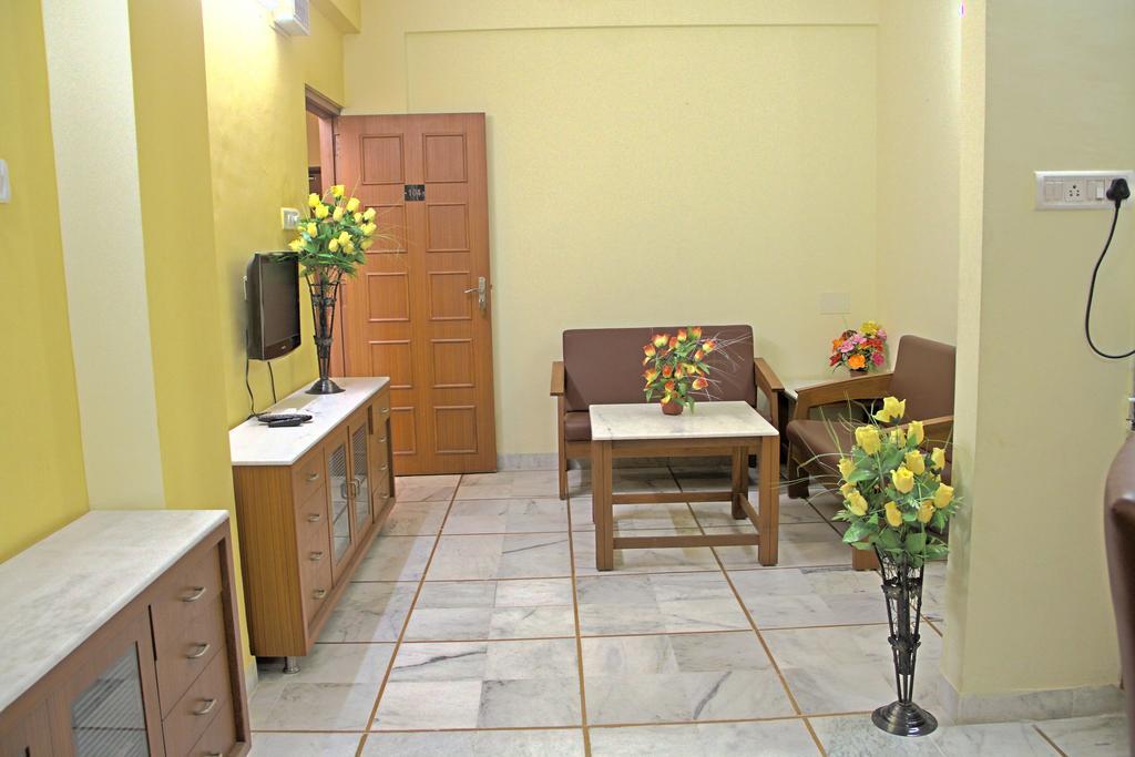 Shreeji Service Apartment Vadodara Dış mekan fotoğraf