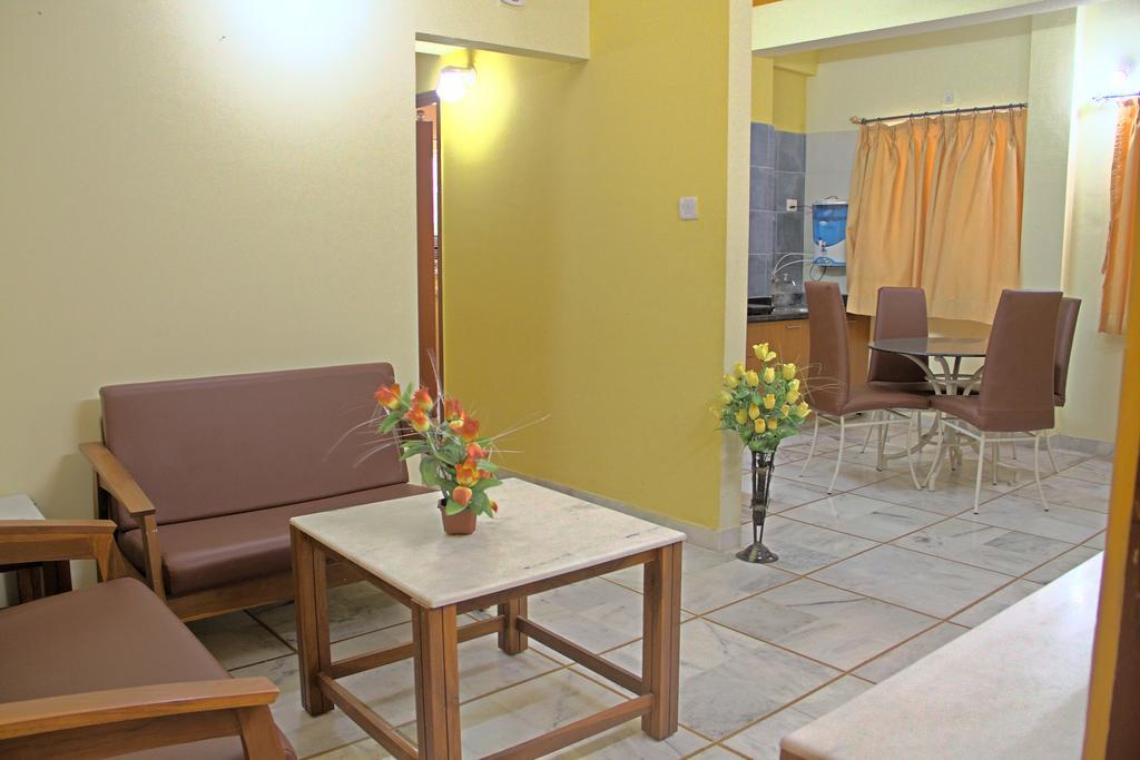 Shreeji Service Apartment Vadodara Dış mekan fotoğraf